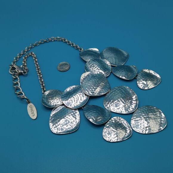 Chico's Hammered Metal Bib Necklace, Silver Tone, 19 1/2 Inches, Reflective - Picture 5 of 7
